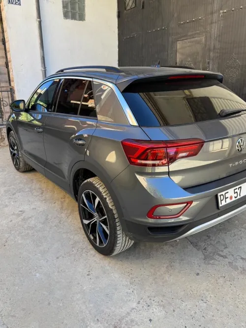 Volkswagen T-Roc 2023 Move