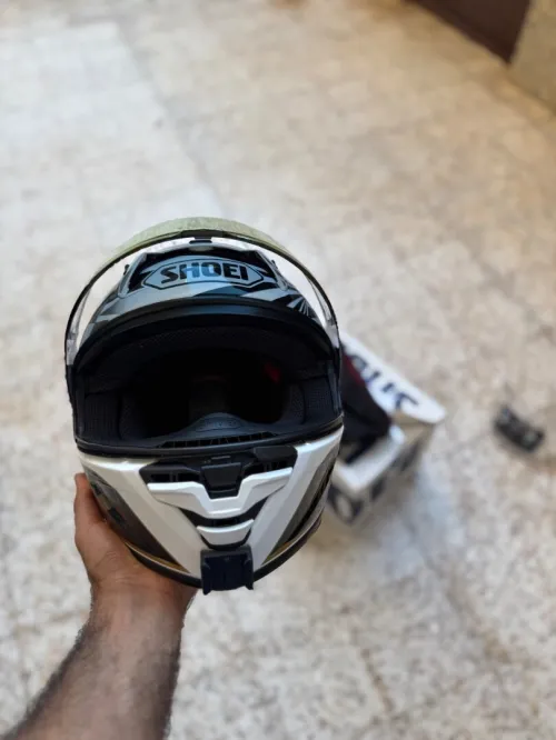 Casque Shoei motegi 4 comme neuf 