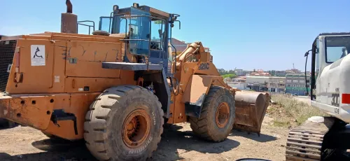 case 921C 2002