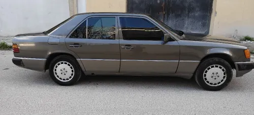 Mercedes Classe E 1991 300D