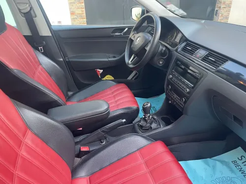Skoda Rapid Spaceback 2014 