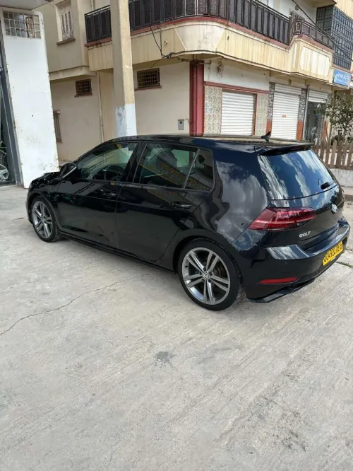 Volkswagen Golf 7 2018 Carat