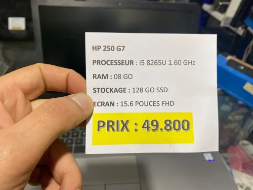 LAPTOP HP 250 G7 i5 8ÉME 08 GO RAM 128 GO SSD 15.6 POUCES AZERTY