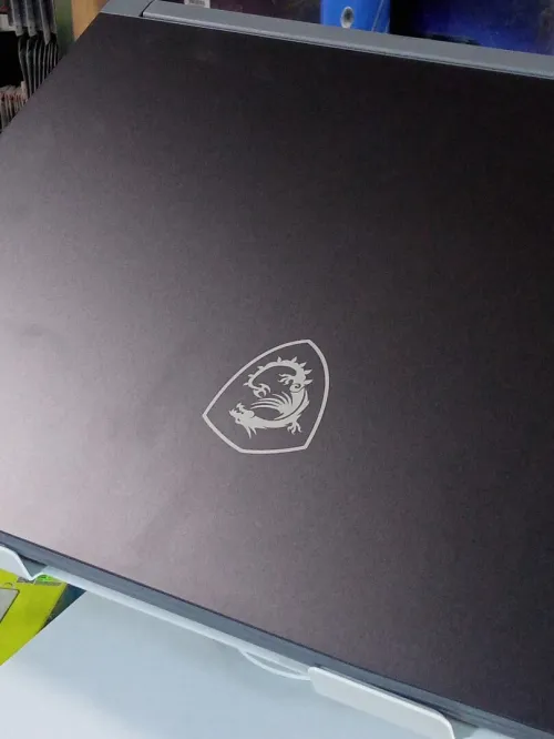MSI Thin 15 B13VE