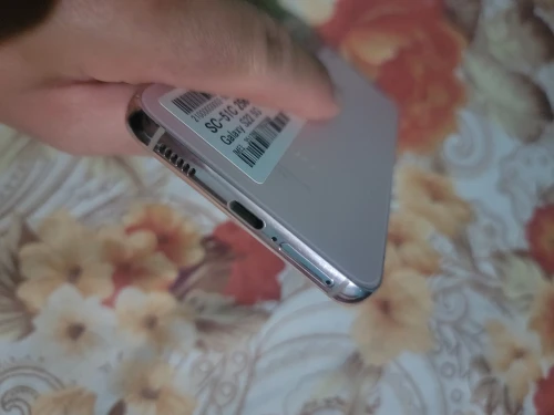 Samsung S22 8/256gb