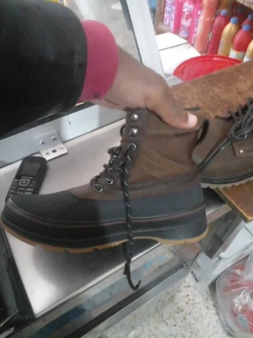 Different bottes