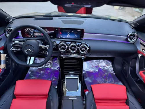 Mercedes CLA 200 2025 AMG