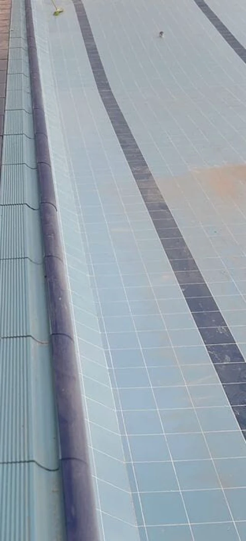 Revêtement pour piscine et sanitaires....