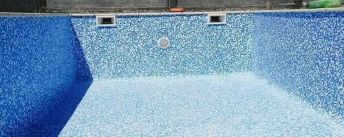 Faïence piscine et mosaïque