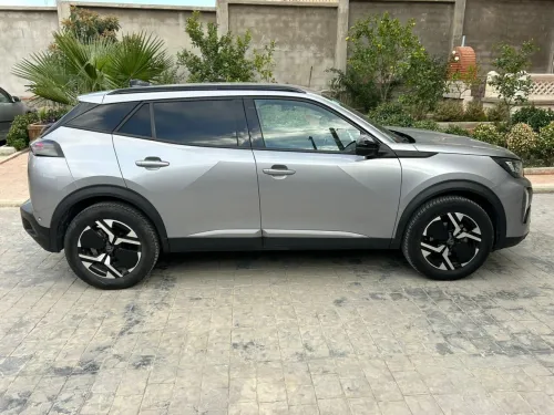 Peugeot 2008 2024 Allure Pack