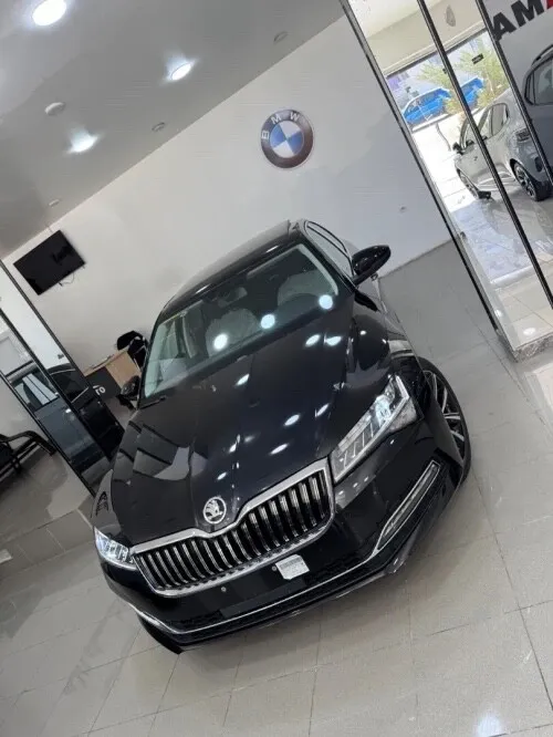 Skoda Superb 2025 Luxury