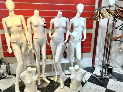 Mannequin 