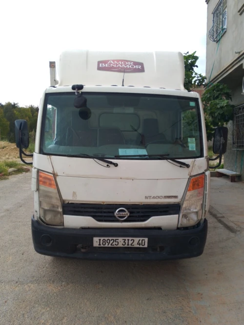 Nisan Capstar N400 2012