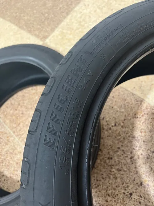 Pneu 195/45 R16