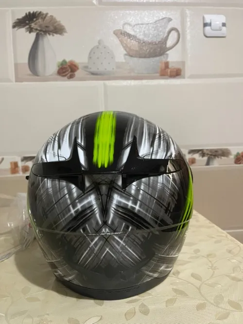 Casque de moto  scorpion exo  la taille S