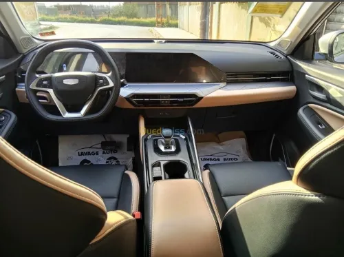 Geely X6 Pro  2025 Luxury 