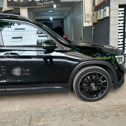 Mercedes GLB 2020 AMG LINE