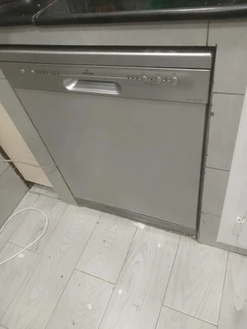 Réparation Réfrigérateur congélateur machin à laver et lave-vaisselle, plaque chauffante four encastrale LG samsung, warpaul condor