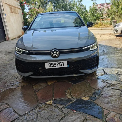 Volkswagen Golf 8 2025 R-Line
