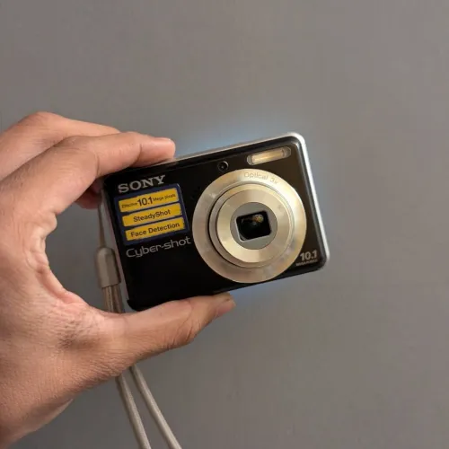 Sony cybershot dsc-s930