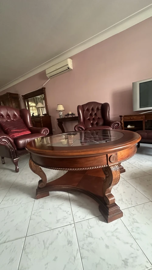 Table basse luxueuse