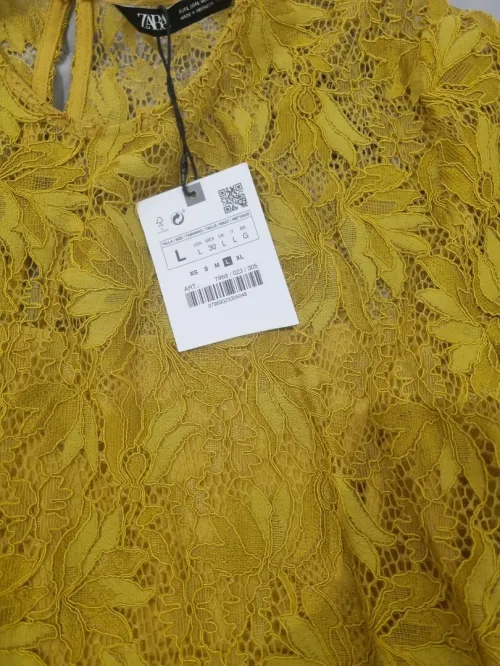 CHEMISE EN DENTELLE MARQUE ZARA