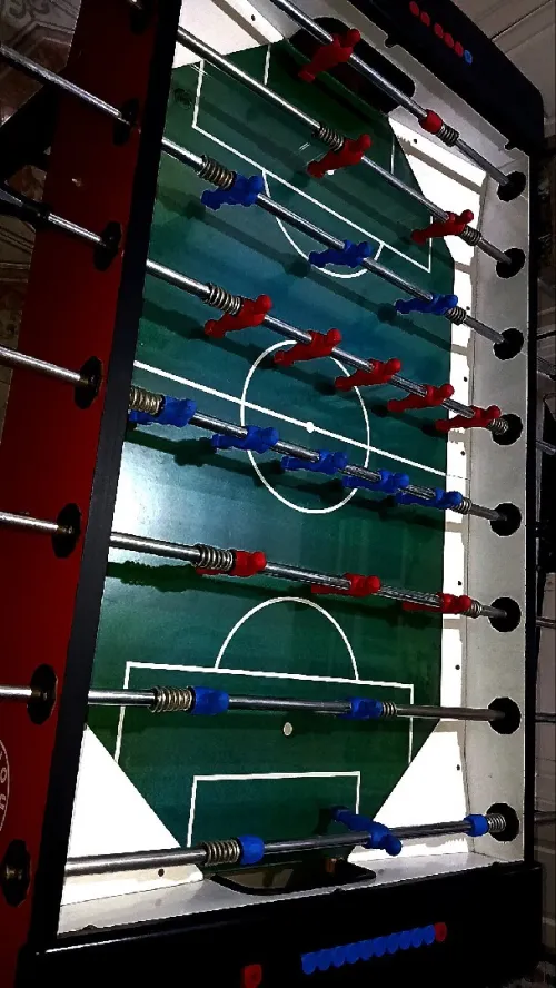 Baby-foot pro très bonne état