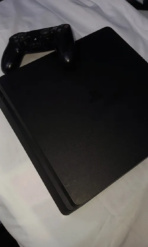 Ps4 slim 1tb états vrai chaba