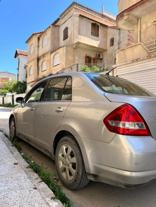 Nissan Tiida 5 portes 2007 