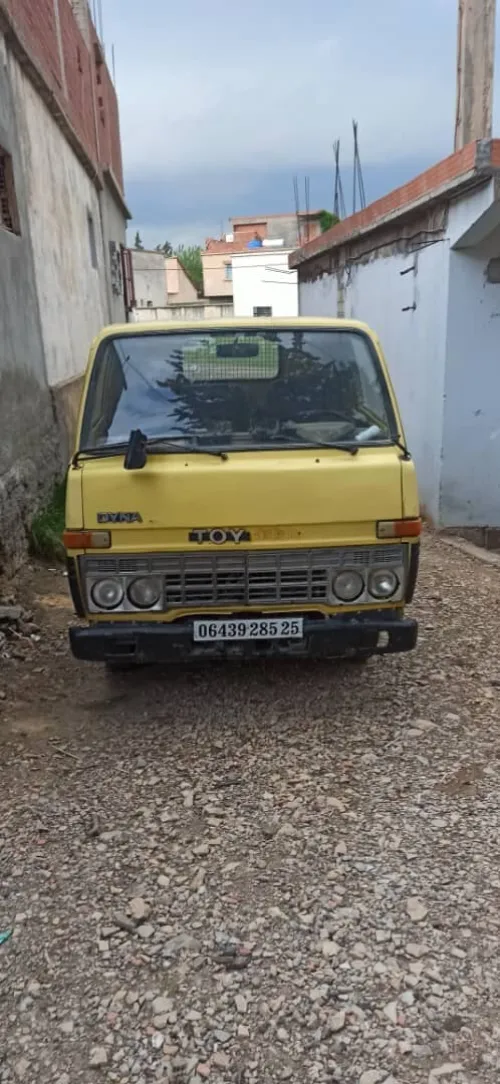 Toyota dyna 1985