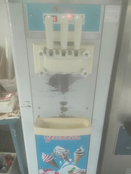 Machine à glace