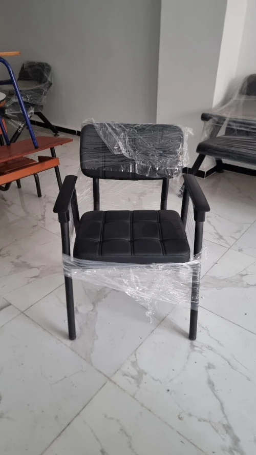 Chaise visiteur