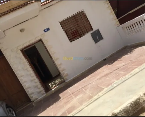 Location vacances Appartement Niveau de villa F2 F3 Aïn Témouchent Beni saf