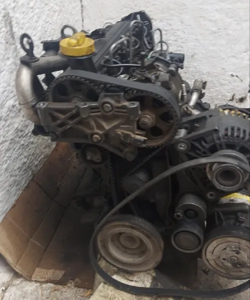 Moteur 1.5 DCI Démarreur arrières