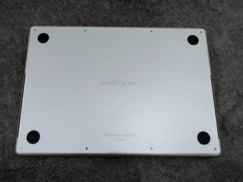 Macbook pro m1 pro 2021