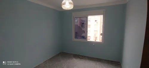 Peintre صباغ intérieur extérieur 