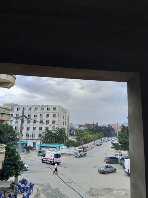 Location Appartement Niveau de villa F5 Jijel Taher