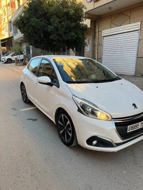 Peugeot 208 2019 Active Facelift