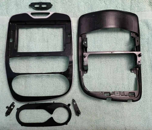Kit Façade console centrale pour Écran Tactile 9/10P Renault Clio 4