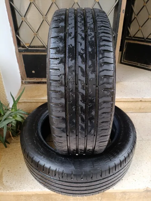 01 Pneus Continental 195/55R16
