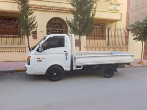 Hyundai H100 