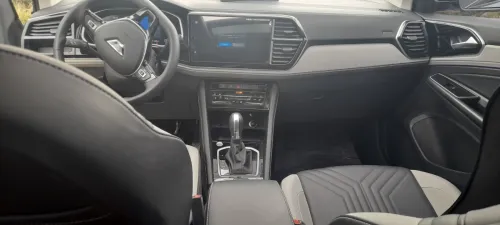 Volkswagen Jetta 2025 VS 5