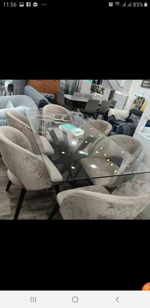 TABLE SALLE À MANGER 