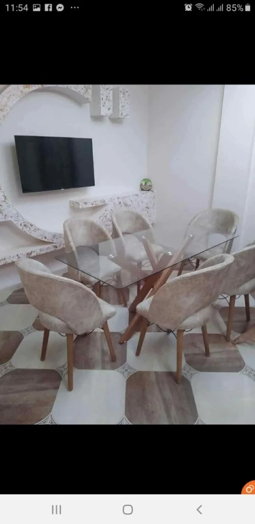 TABLE SALLE À MANGER 