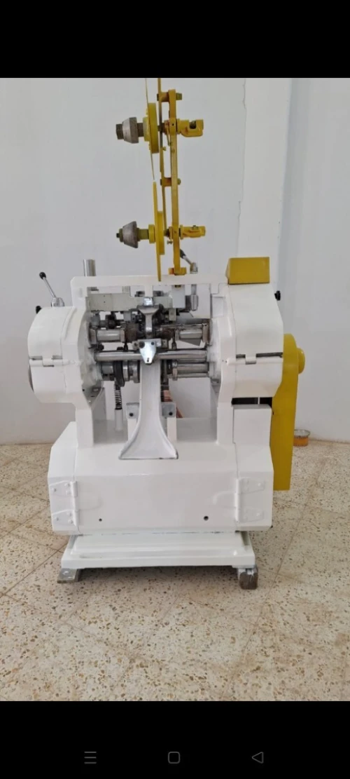 Machine de bonbons dur