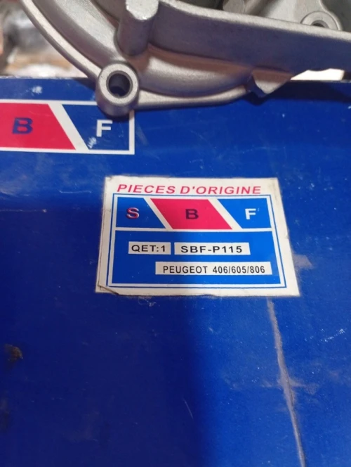 Pompe a eau peugeot la 12v