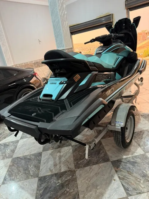 Jet ski 2023