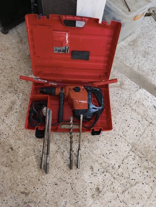 Lot de matériel de chantier professionnel
