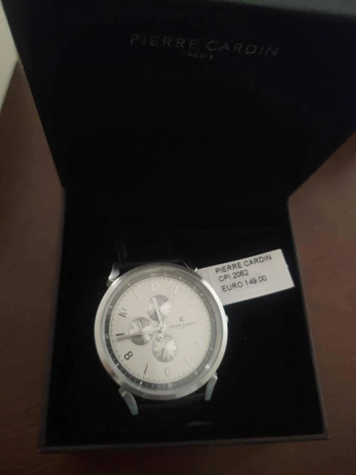 Montre Homme Pierre Cardin  Élégance & Style Parisien