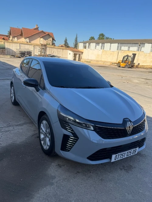 Reneault Clio5 2025 evolution